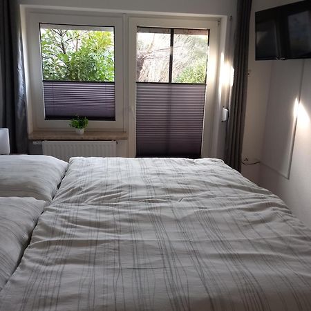 Am Park Apartment Хайде Екстериор снимка