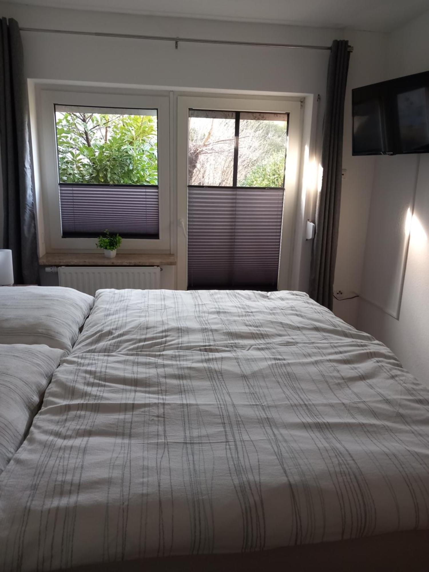 Am Park Apartment Хайде Екстериор снимка
